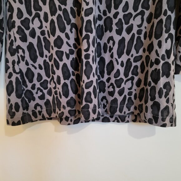 Chico's Tunic Top Animal Print Black Gray Women Size Small - Picture 7 of 14